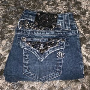 Women’s Miss Me jeans